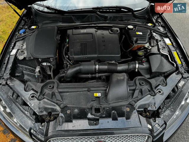 Черный Ягуар ХФ, объемом двигателя 2.18 л и пробегом 147 тыс. км за 10700 $, фото 27 на Automoto.ua