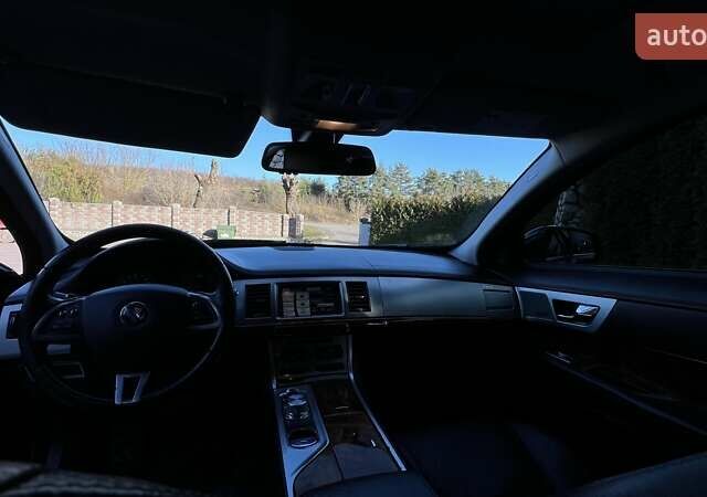 Черный Ягуар ХФ, объемом двигателя 2 л и пробегом 215 тыс. км за 12800 $, фото 12 на Automoto.ua