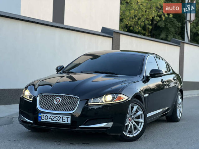 Чорний Ягуар ХФ, об'ємом двигуна 2 л та пробігом 272 тис. км за 13500 $, фото 1 на Automoto.ua