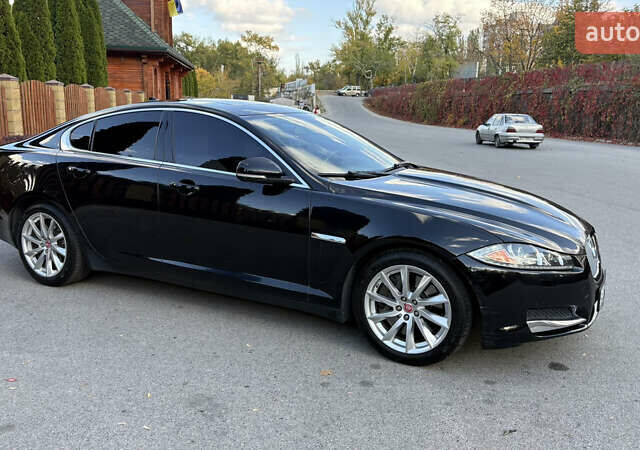Черный Ягуар ХФ, объемом двигателя 2 л и пробегом 180 тыс. км за 12000 $, фото 17 на Automoto.ua