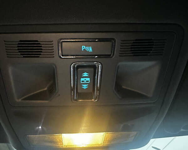 Черный Ягуар ХФ, объемом двигателя 3 л и пробегом 94 тыс. км за 12999 $, фото 20 на Automoto.ua