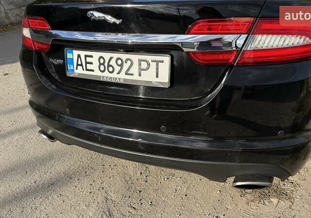 Черный Ягуар ХФ, объемом двигателя 2 л и пробегом 180 тыс. км за 12000 $, фото 8 на Automoto.ua