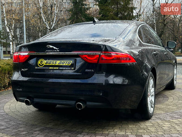 Чорний Ягуар ХФ, об'ємом двигуна 3 л та пробігом 177 тис. км за 16750 $, фото 6 на Automoto.ua
