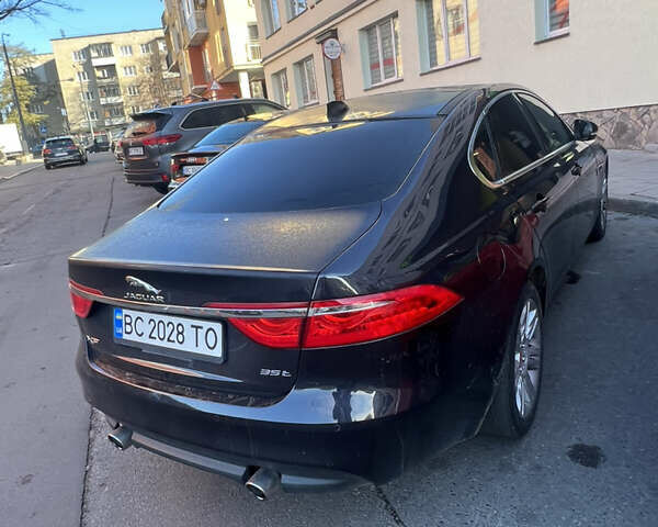 Черный Ягуар ХФ, объемом двигателя 3 л и пробегом 177 тыс. км за 18500 $, фото 5 на Automoto.ua