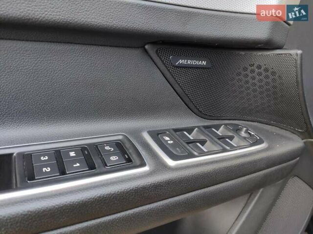 Черный Ягуар ХФ, объемом двигателя 3 л и пробегом 118 тыс. км за 21500 $, фото 39 на Automoto.ua