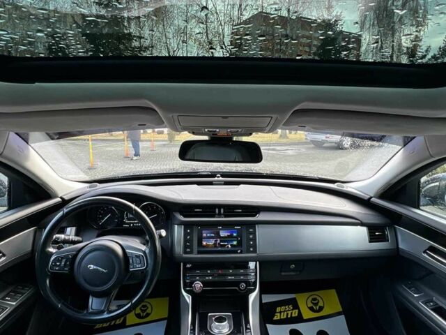 Черный Ягуар ХФ, объемом двигателя 3 л и пробегом 177 тыс. км за 16750 $, фото 12 на Automoto.ua