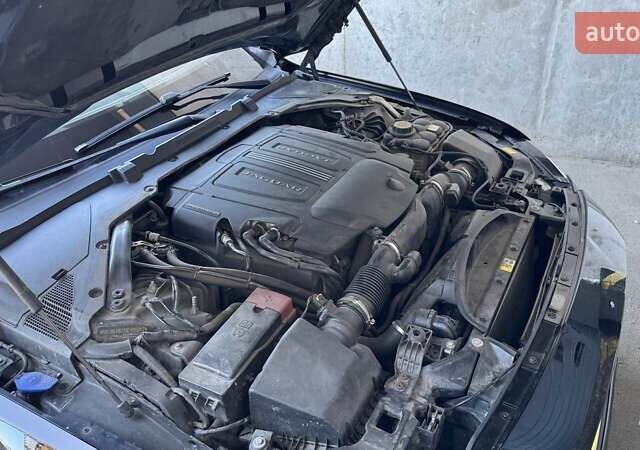 Черный Ягуар ХФ, объемом двигателя 3 л и пробегом 107 тыс. км за 16200 $, фото 49 на Automoto.ua