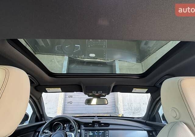 Черный Ягуар ХФ, объемом двигателя 3 л и пробегом 107 тыс. км за 16200 $, фото 40 на Automoto.ua