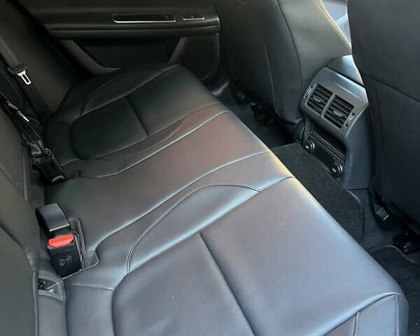 Черный Ягуар ХФ, объемом двигателя 3 л и пробегом 177 тыс. км за 18500 $, фото 7 на Automoto.ua