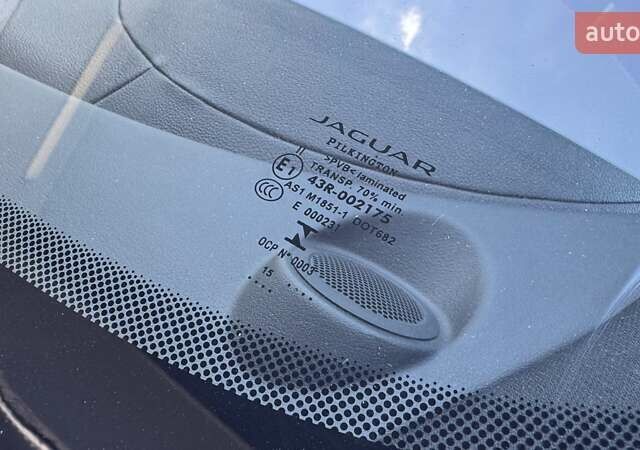 Черный Ягуар ХФ, объемом двигателя 3 л и пробегом 107 тыс. км за 16200 $, фото 51 на Automoto.ua
