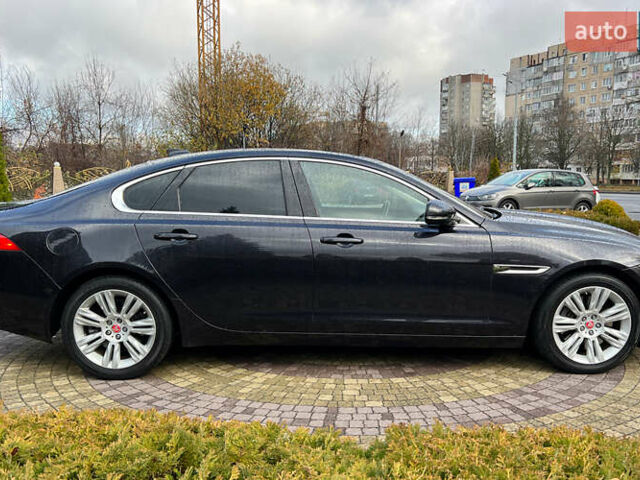 Чорний Ягуар ХФ, об'ємом двигуна 3 л та пробігом 177 тис. км за 16750 $, фото 7 на Automoto.ua