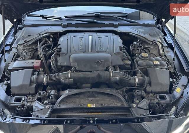 Черный Ягуар ХФ, объемом двигателя 3 л и пробегом 107 тыс. км за 16200 $, фото 48 на Automoto.ua