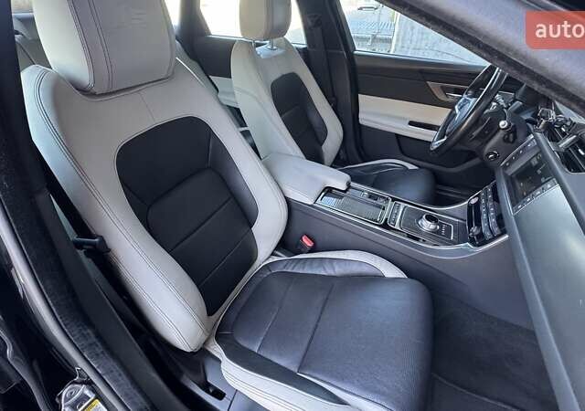 Черный Ягуар ХФ, объемом двигателя 3 л и пробегом 107 тыс. км за 16200 $, фото 37 на Automoto.ua