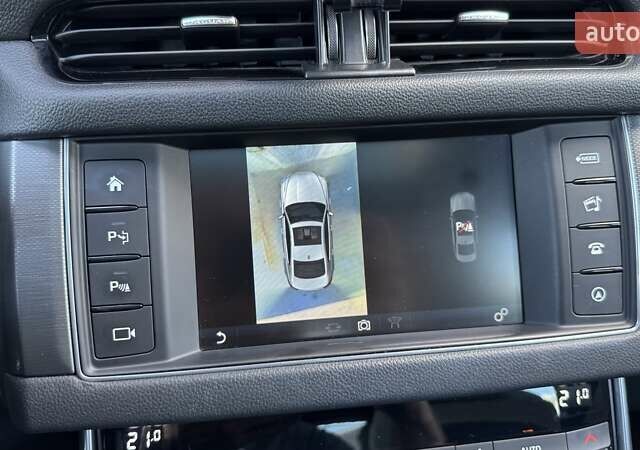 Черный Ягуар ХФ, объемом двигателя 3 л и пробегом 107 тыс. км за 16200 $, фото 44 на Automoto.ua