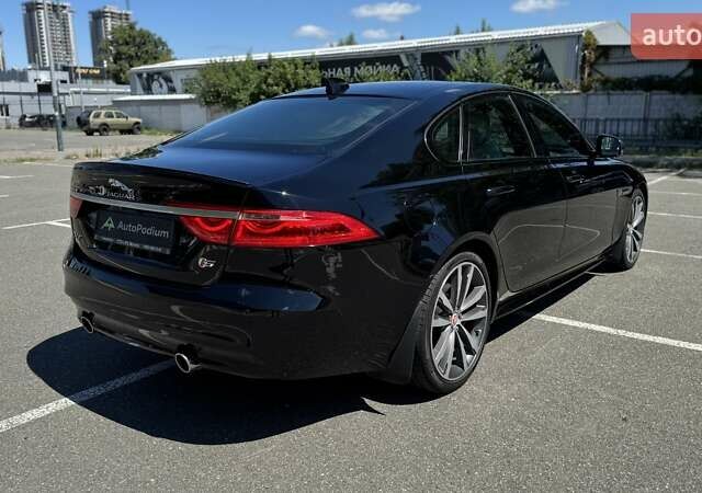 Черный Ягуар ХФ, объемом двигателя 3 л и пробегом 107 тыс. км за 16200 $, фото 7 на Automoto.ua