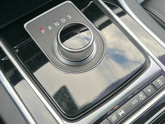 Черный Ягуар ХФ, объемом двигателя 3 л и пробегом 177 тыс. км за 16750 $, фото 16 на Automoto.ua