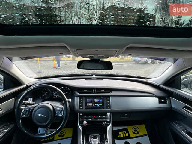 Чорний Ягуар ХФ, об'ємом двигуна 3 л та пробігом 177 тис. км за 16750 $, фото 12 на Automoto.ua