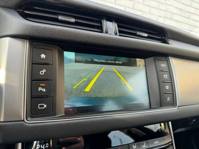 Чорний Ягуар ХФ, об'ємом двигуна 3 л та пробігом 181 тис. км за 17500 $, фото 15 на Automoto.ua