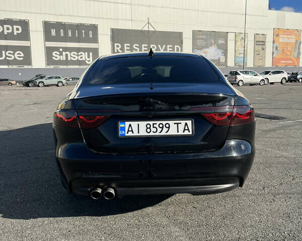 Черный Ягуар ХФ, объемом двигателя 2 л и пробегом 158 тыс. км за 17500 $, фото 5 на Automoto.ua