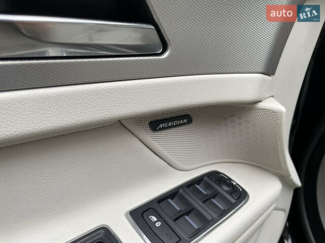 Чорний Ягуар ХФ, об'ємом двигуна 3 л та пробігом 71 тис. км за 17000 $, фото 5 на Automoto.ua