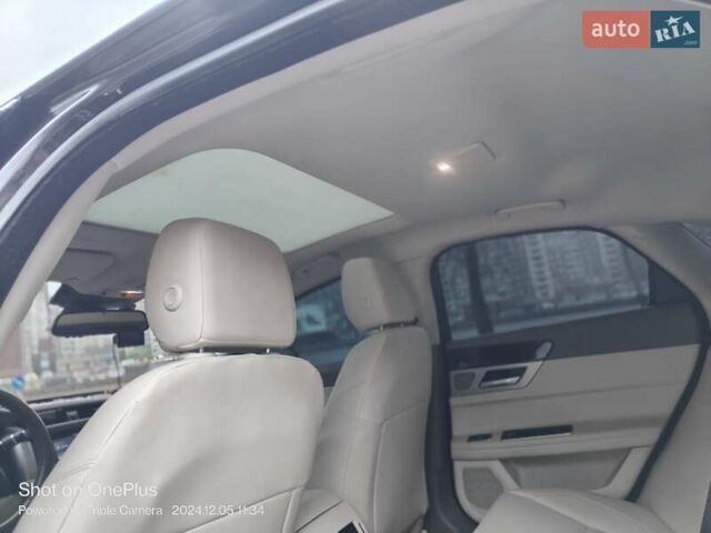 Черный Ягуар ХФ, объемом двигателя 2 л и пробегом 140 тыс. км за 18500 $, фото 9 на Automoto.ua