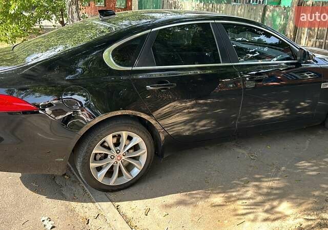 Черный Ягуар ХФ, объемом двигателя 2 л и пробегом 65 тыс. км за 17200 $, фото 8 на Automoto.ua