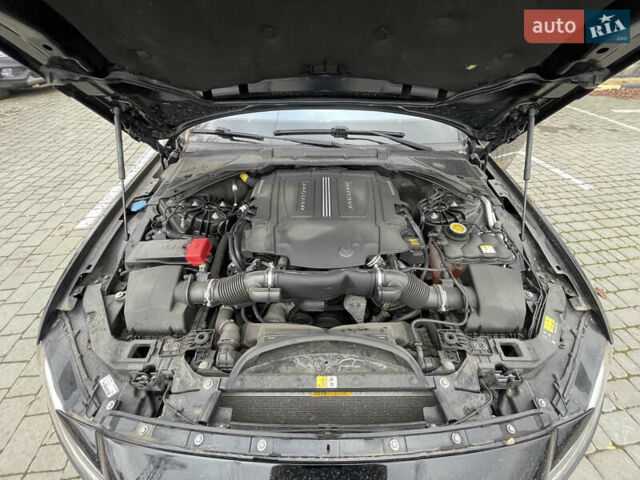 Чорний Ягуар ХФ, об'ємом двигуна 3 л та пробігом 71 тис. км за 17000 $, фото 14 на Automoto.ua