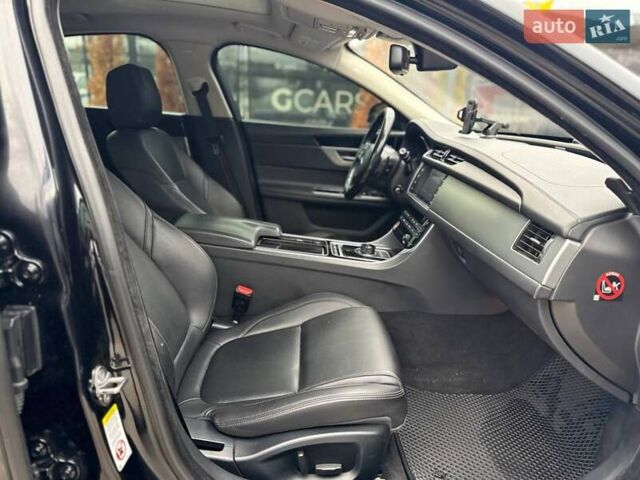 Черный Ягуар ХФ, объемом двигателя 2 л и пробегом 158 тыс. км за 15900 $, фото 34 на Automoto.ua