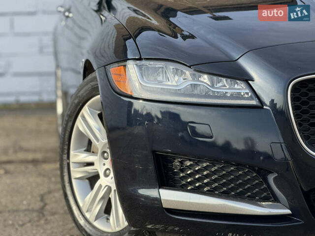 Черный Ягуар ХФ, объемом двигателя 3 л и пробегом 181 тыс. км за 17500 $, фото 3 на Automoto.ua