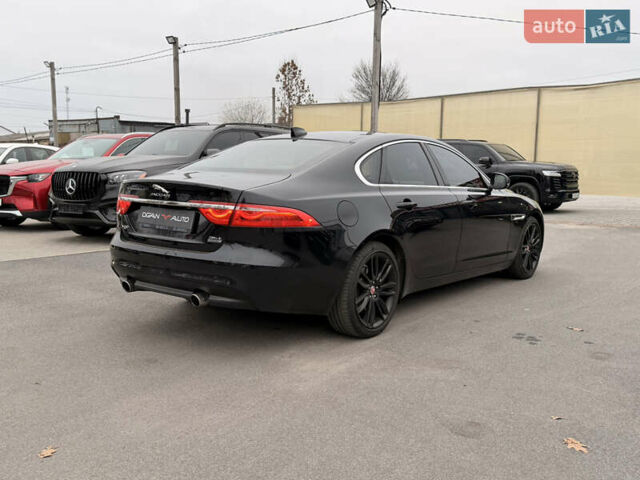 Черный Ягуар ХФ, объемом двигателя 3 л и пробегом 148 тыс. км за 18700 $, фото 3 на Automoto.ua