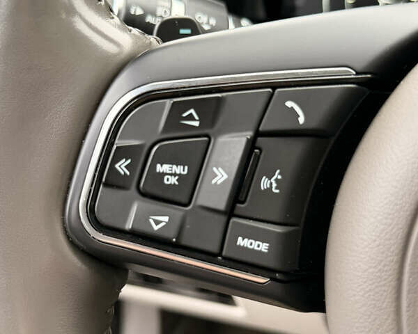 Черный Ягуар ХФ, объемом двигателя 3 л и пробегом 148 тыс. км за 18700 $, фото 35 на Automoto.ua