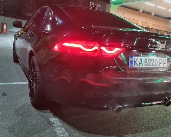 Черный Ягуар ХФ, объемом двигателя 3 л и пробегом 179 тыс. км за 22000 $, фото 7 на Automoto.ua