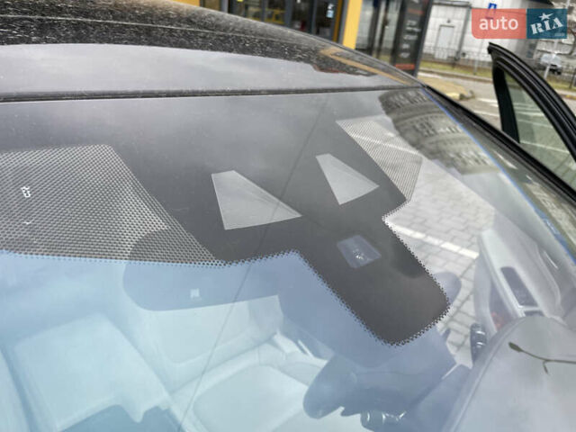 Чорний Ягуар ХФ, об'ємом двигуна 3 л та пробігом 71 тис. км за 17000 $, фото 15 на Automoto.ua