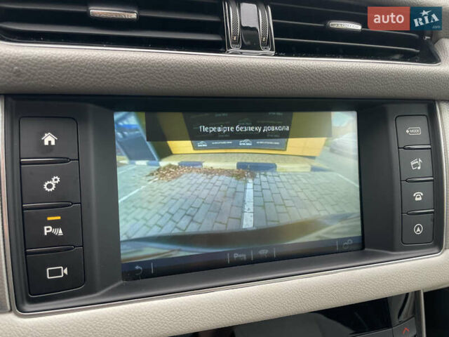 Чорний Ягуар ХФ, об'ємом двигуна 3 л та пробігом 71 тис. км за 17000 $, фото 12 на Automoto.ua