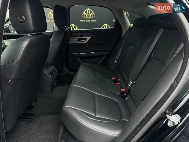 Черный Ягуар ХФ, объемом двигателя 2 л и пробегом 113 тыс. км за 17600 $, фото 10 на Automoto.ua