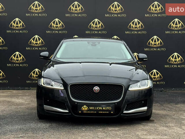 Черный Ягуар ХФ, объемом двигателя 2 л и пробегом 113 тыс. км за 17600 $, фото 1 на Automoto.ua
