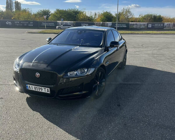 Черный Ягуар ХФ, объемом двигателя 2 л и пробегом 158 тыс. км за 17500 $, фото 1 на Automoto.ua