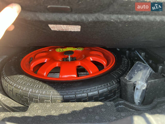 Черный Ягуар ХФ, объемом двигателя 2 л и пробегом 158 тыс. км за 17500 $, фото 14 на Automoto.ua