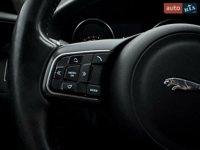 Черный Ягуар ХФ, объемом двигателя 2 л и пробегом 113 тыс. км за 17600 $, фото 20 на Automoto.ua