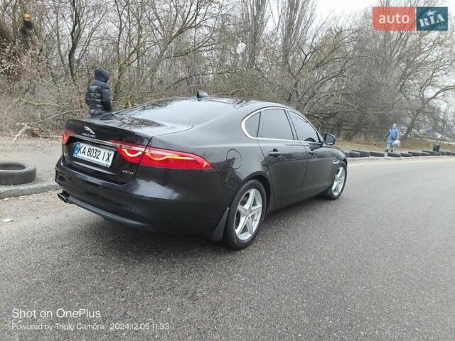 Черный Ягуар ХФ, объемом двигателя 2 л и пробегом 140 тыс. км за 18500 $, фото 6 на Automoto.ua
