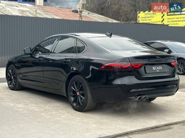 Черный Ягуар ХФ, объемом двигателя 2 л и пробегом 158 тыс. км за 15900 $, фото 5 на Automoto.ua