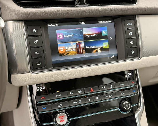 Черный Ягуар ХФ, объемом двигателя 3 л и пробегом 148 тыс. км за 18700 $, фото 17 на Automoto.ua