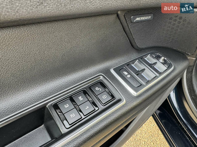 Черный Ягуар ХФ, объемом двигателя 3 л и пробегом 181 тыс. км за 17500 $, фото 34 на Automoto.ua