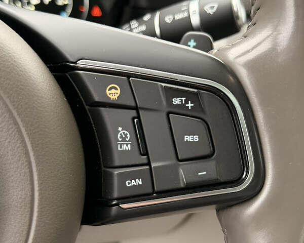 Черный Ягуар ХФ, объемом двигателя 3 л и пробегом 148 тыс. км за 18700 $, фото 34 на Automoto.ua