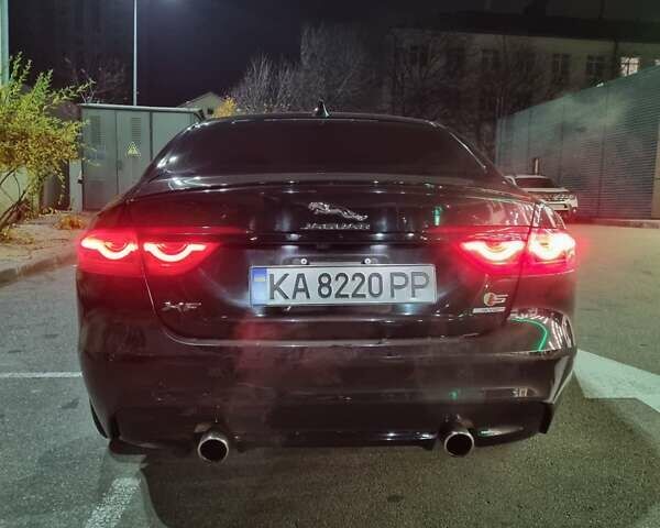Черный Ягуар ХФ, объемом двигателя 3 л и пробегом 179 тыс. км за 22000 $, фото 2 на Automoto.ua