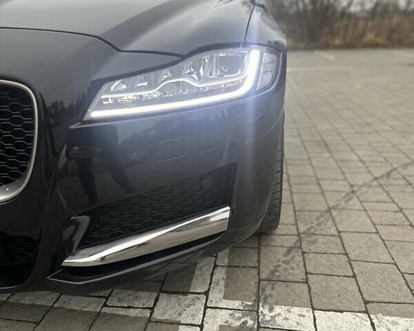 Черный Ягуар ХФ, объемом двигателя 2 л и пробегом 135 тыс. км за 17500 $, фото 4 на Automoto.ua