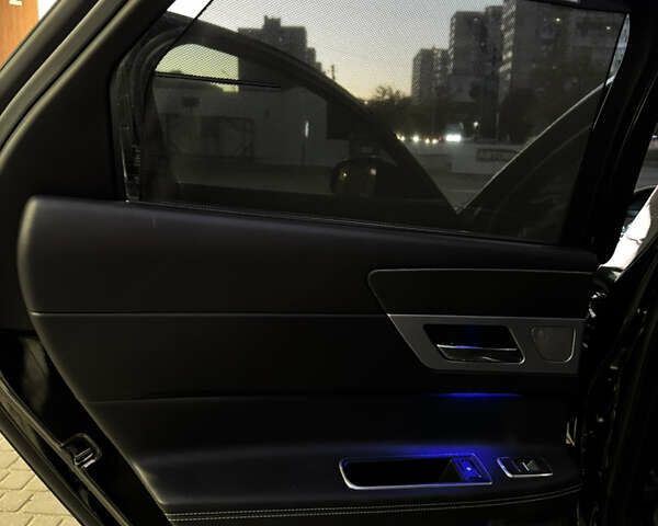 Черный Ягуар ХФ, объемом двигателя 2 л и пробегом 98 тыс. км за 19999 $, фото 27 на Automoto.ua