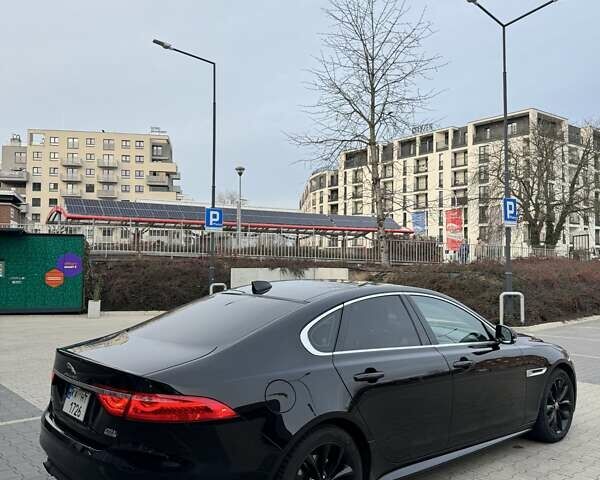 Черный Ягуар ХФ, объемом двигателя 2 л и пробегом 118 тыс. км за 22000 $, фото 7 на Automoto.ua