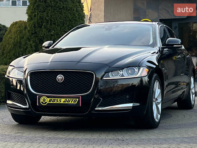 Черный Ягуар ХФ, объемом двигателя 0 л и пробегом 124 тыс. км за 20500 $, фото 2 на Automoto.ua