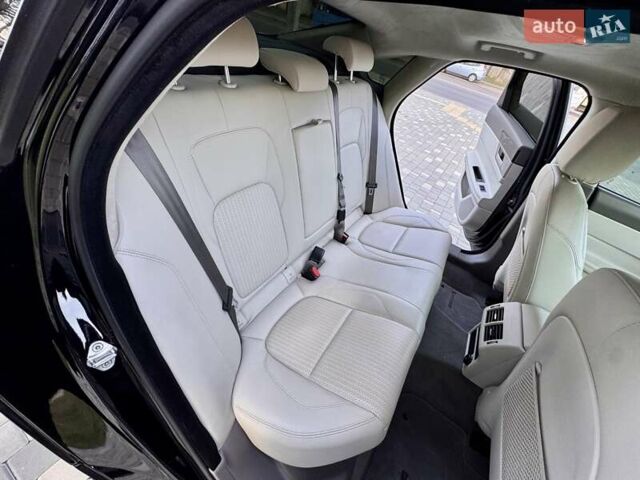 Черный Ягуар ХФ, объемом двигателя 2 л и пробегом 24 тыс. км за 28900 $, фото 67 на Automoto.ua